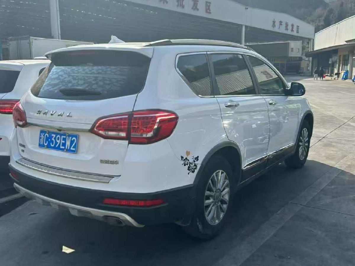 哈弗 H6  2018款 紅標(biāo)H6 COUPE 1.5T DCT兩驅(qū)豪華型圖片