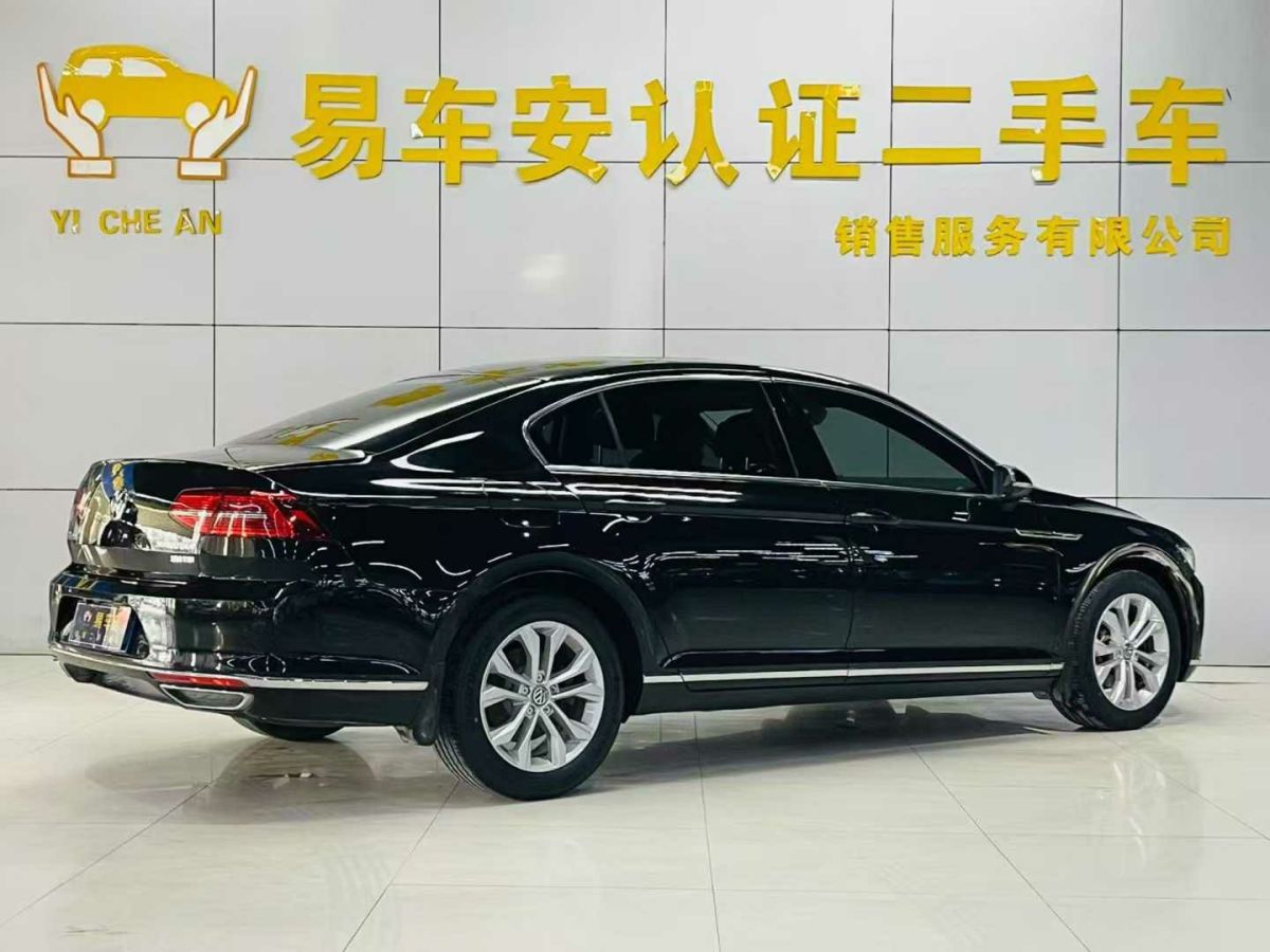 比亞迪 元  2017款 1.5L 手動全景天窗版圖片