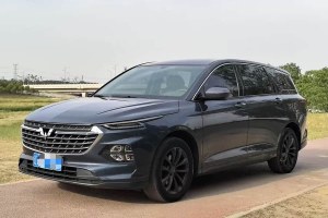 五菱凱捷 五菱 1.5T CVT尊貴型
