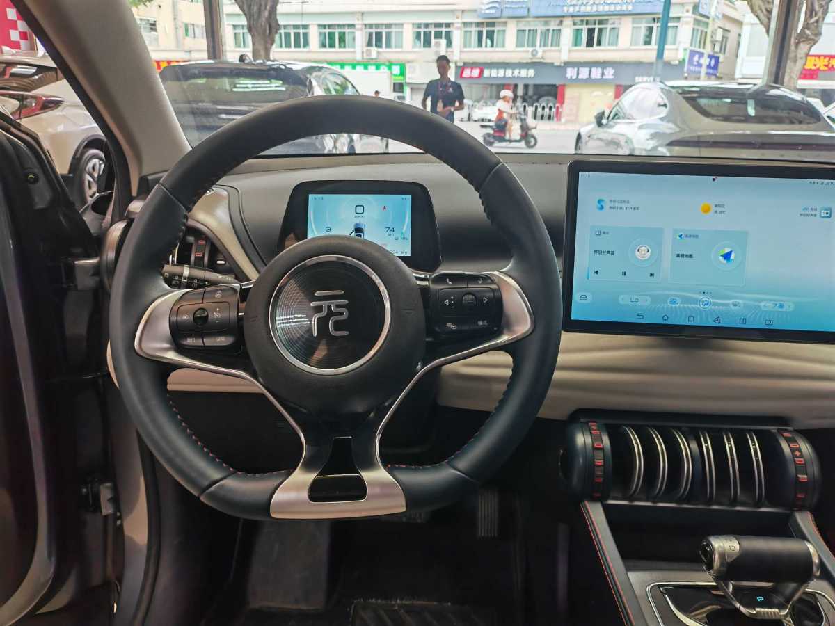 2022年8月比亞迪 元PLUS  2022款 510KM 尊榮型