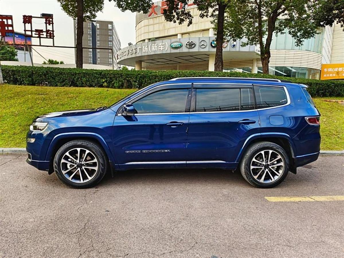 Jeep 指揮官PHEV  2020款 2.0T 混動(dòng)進(jìn)享版圖片