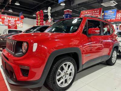 2022年4月 Jeep 自由俠 220T 自動領(lǐng)先版圖片