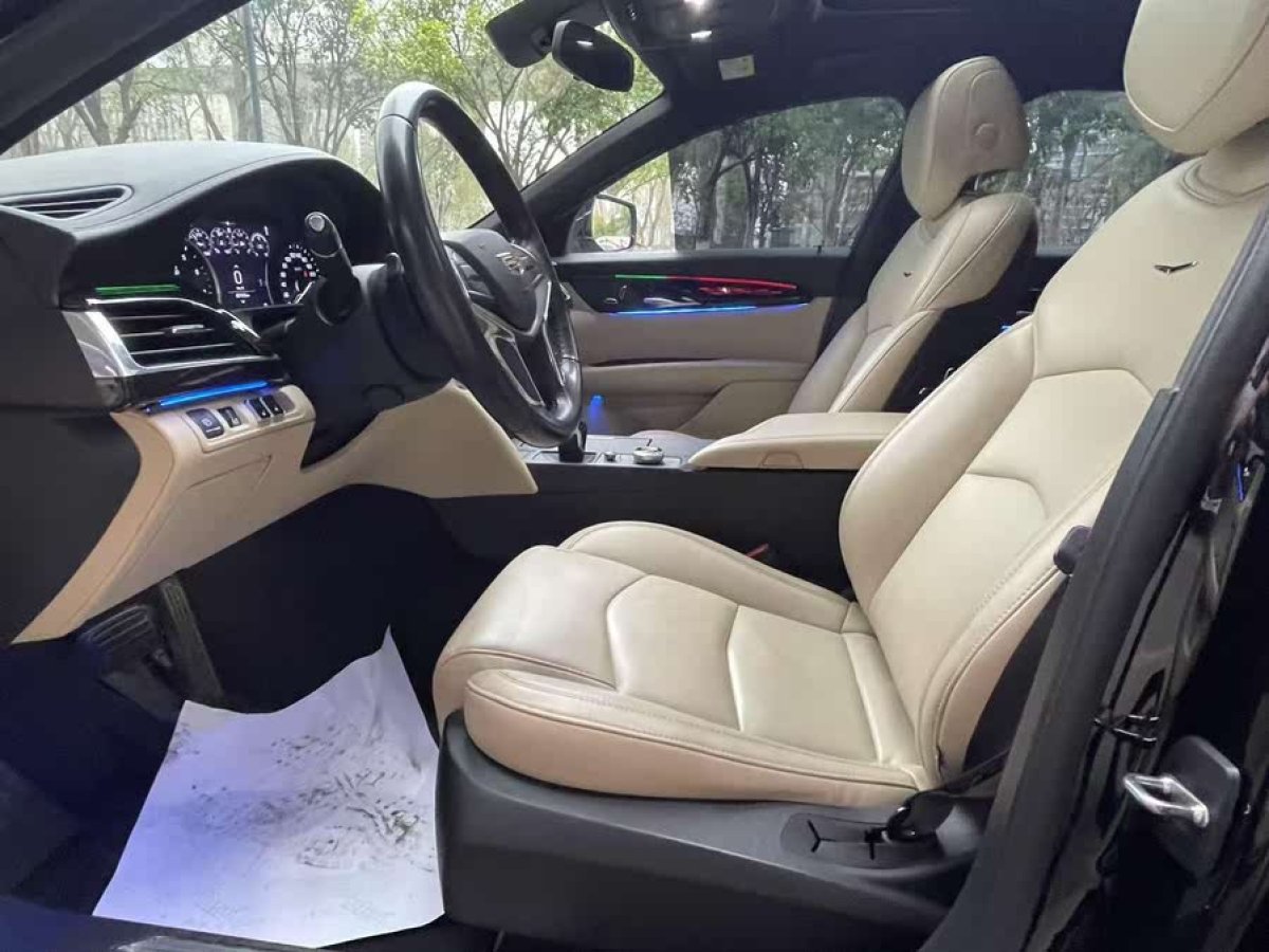 凱迪拉克 CT6  2020款 改款 28T 時(shí)尚型圖片