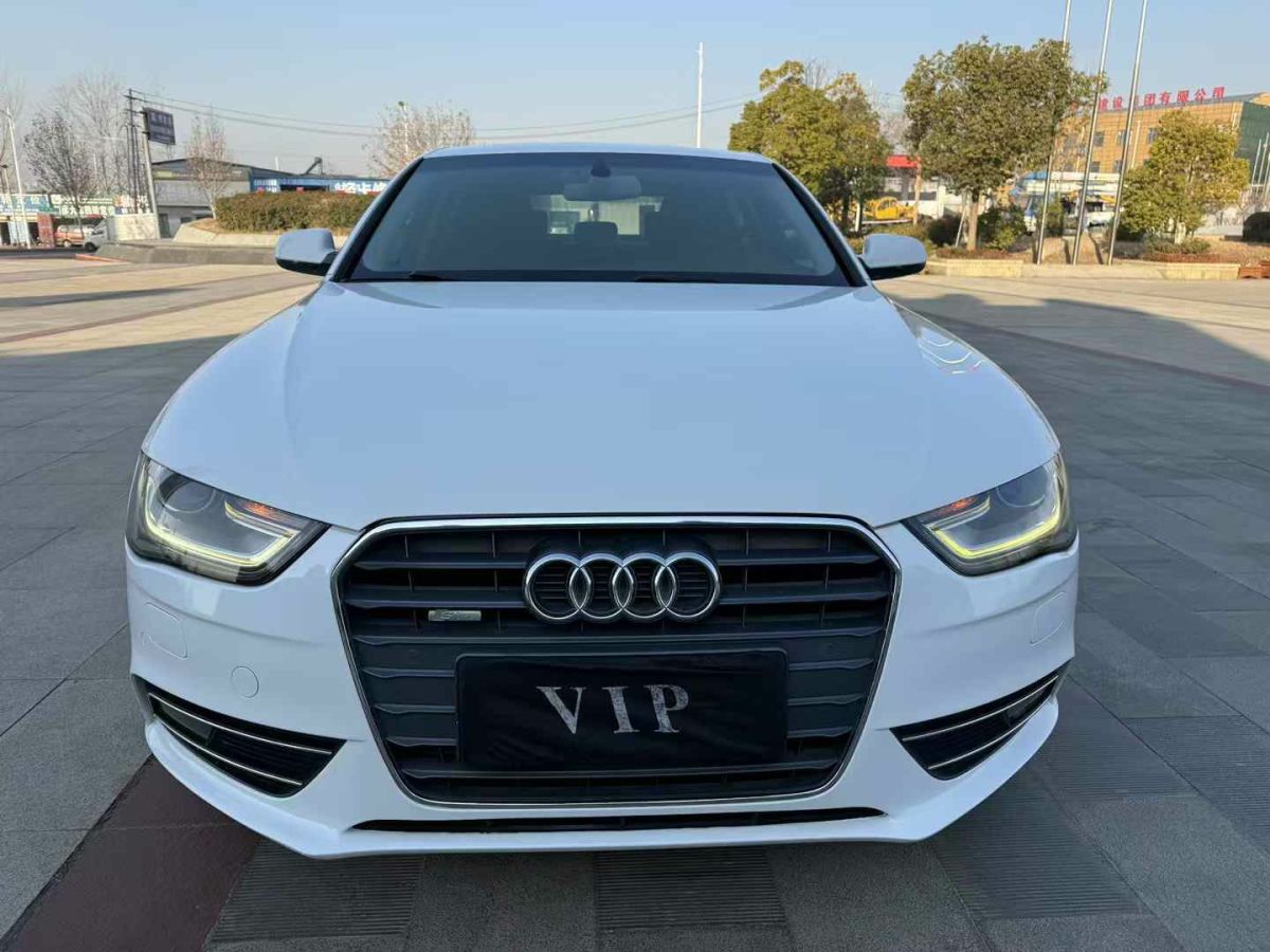 奧迪 奧迪A4L  2015款 A4L 1.8TFSI 30TFSI 舒適型圖片