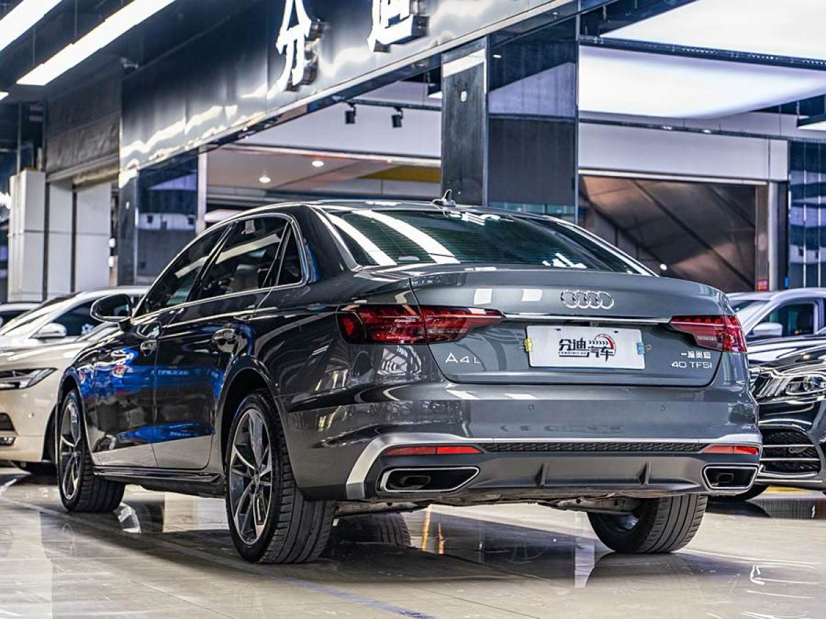 2022年8月奧迪 奧迪A4L  2022款 40 TFSI 時尚動感型