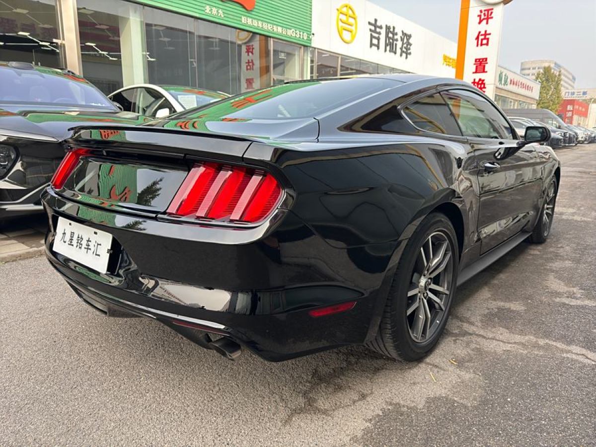 福特 Mustang  2015款 美規(guī)版圖片