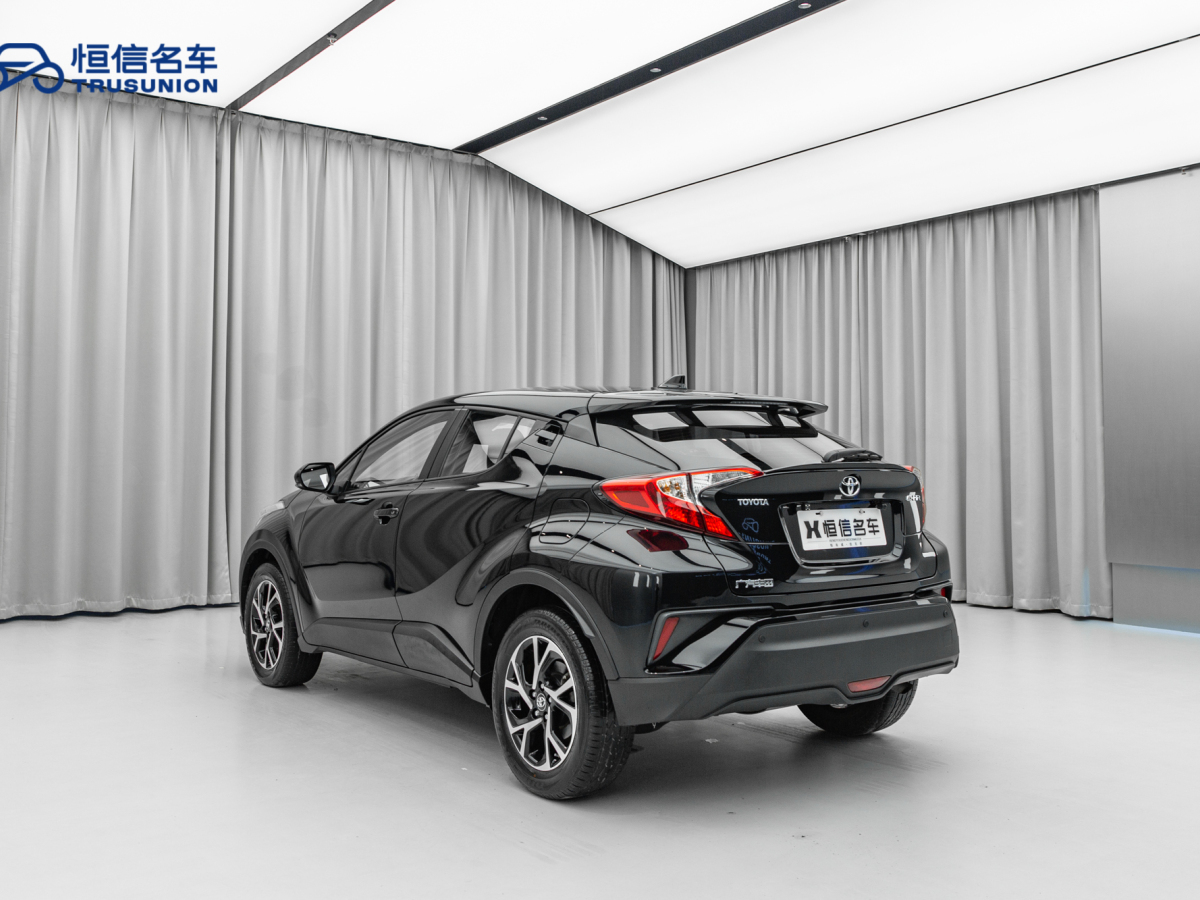 豐田 C-HR  2020款 2.0L 舒適版圖片