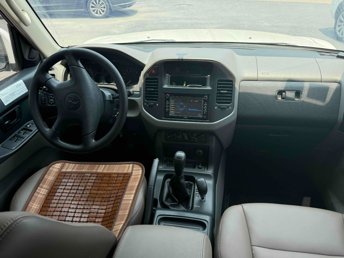 三菱 帕杰羅  2011款 V73 3.0L MT GL圖片