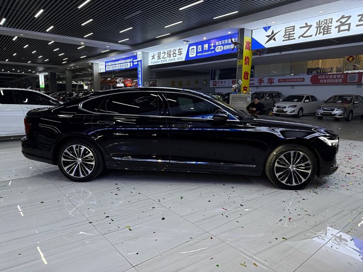 沃爾沃 S90  2023款 B5 智逸豪華版圖片