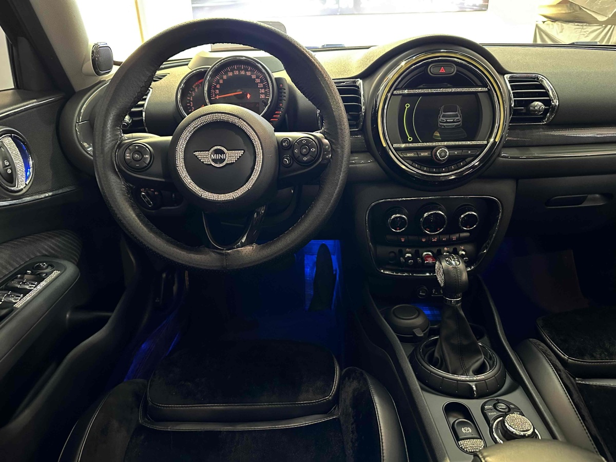 MINI CLUBMAN  2016款 改款 1.5T COOPER 極客版圖片