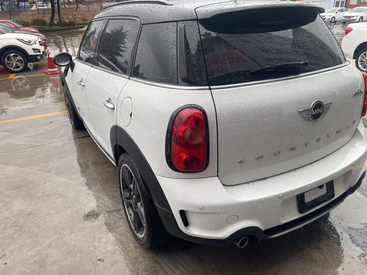 MINI COUNTRYMAN  2016款 1.6T COOPER S ALL4 裝備控圖片