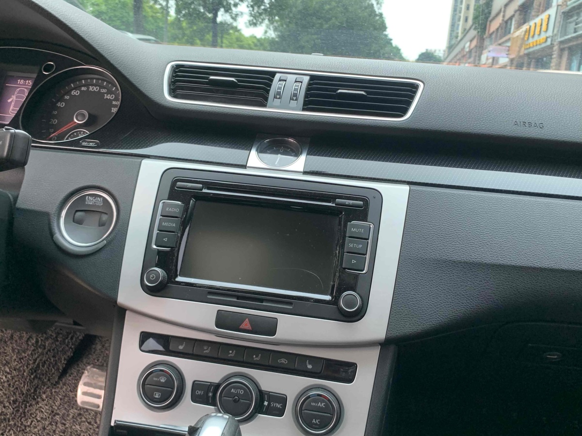 大眾 邁騰  2015款 改款 1.8TSI 豪華型圖片
