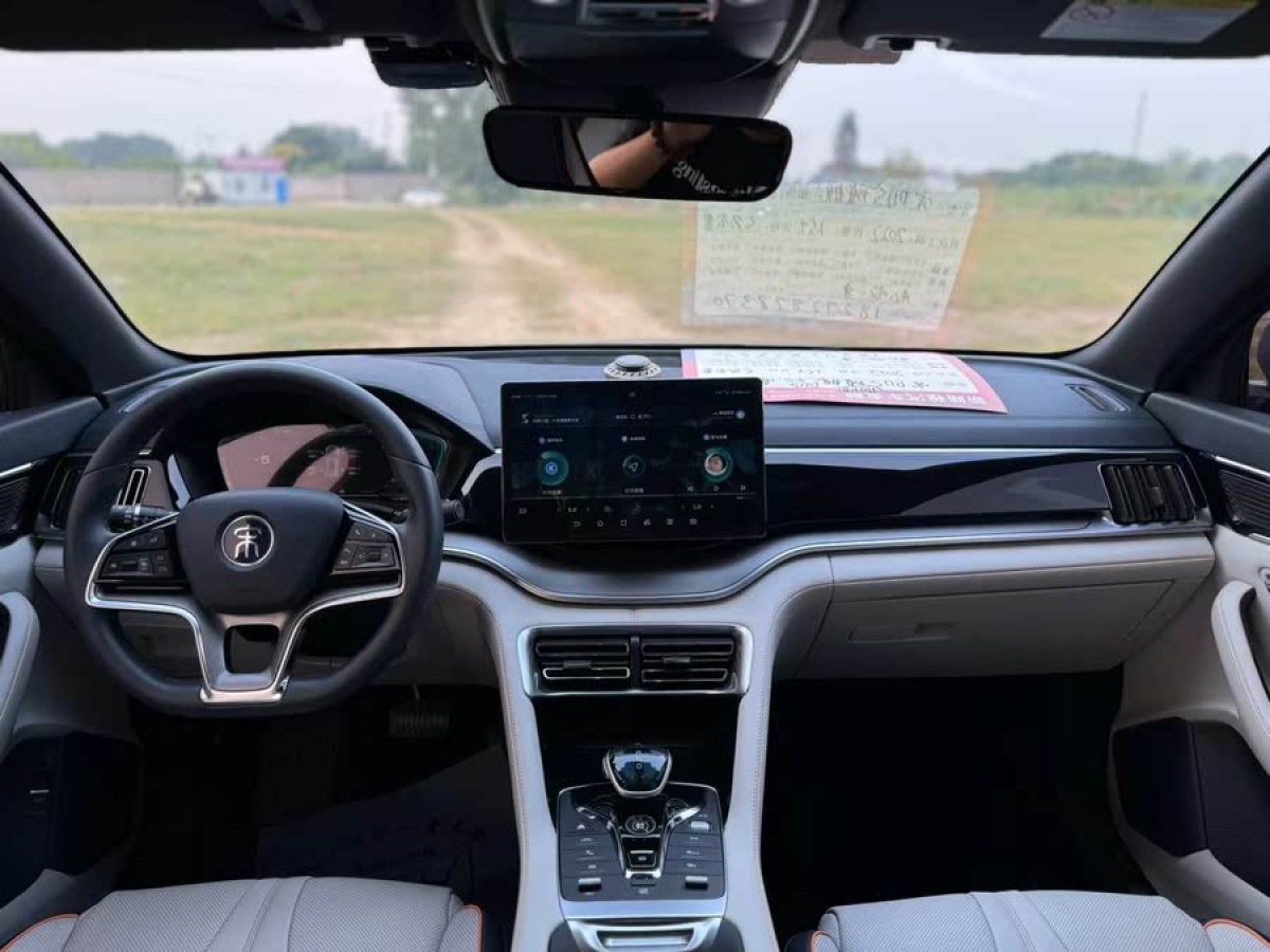 比亞迪 宋PLUS新能源  2021款 DM-i 110KM 旗艦型圖片