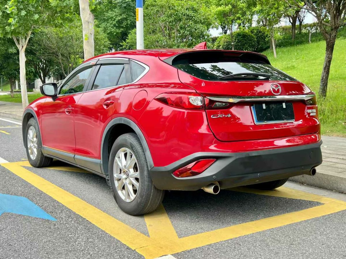 馬自達(dá) CX-4  2016款 2.0L 自動兩驅(qū)藍(lán)天品位版圖片