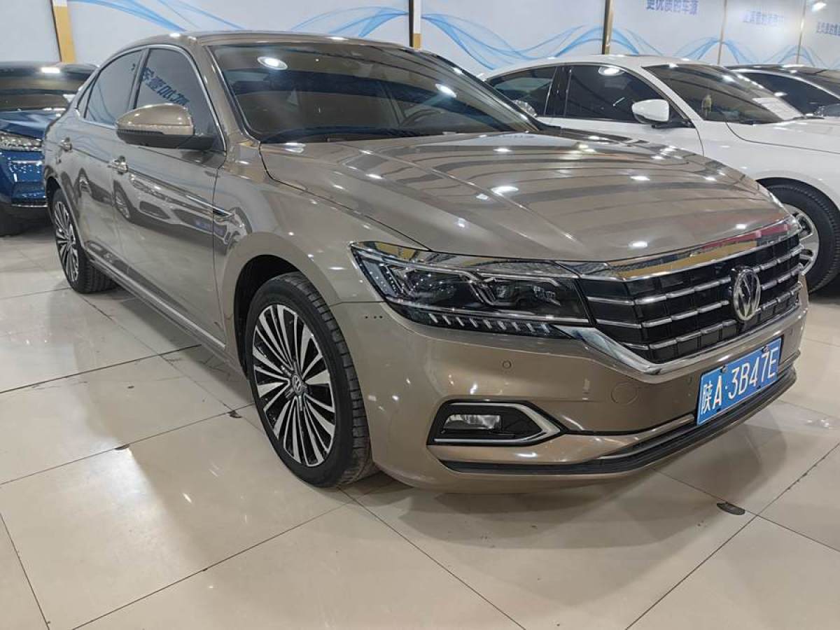 大眾 帕薩特  2020款 改款 330TSI 尊貴版 國VI圖片