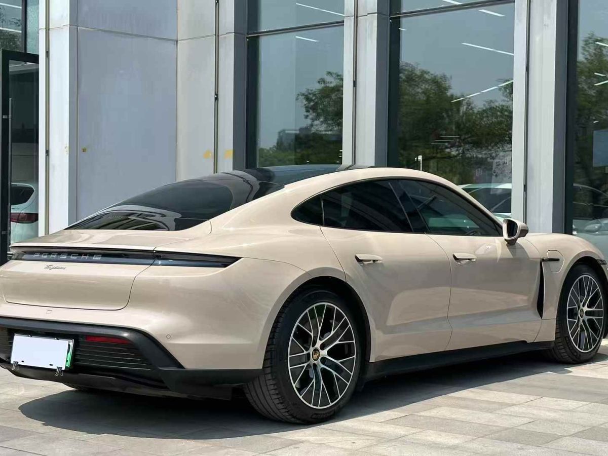 保時捷 911  2024款 Turbo 3.7T 50周年紀(jì)念版圖片
