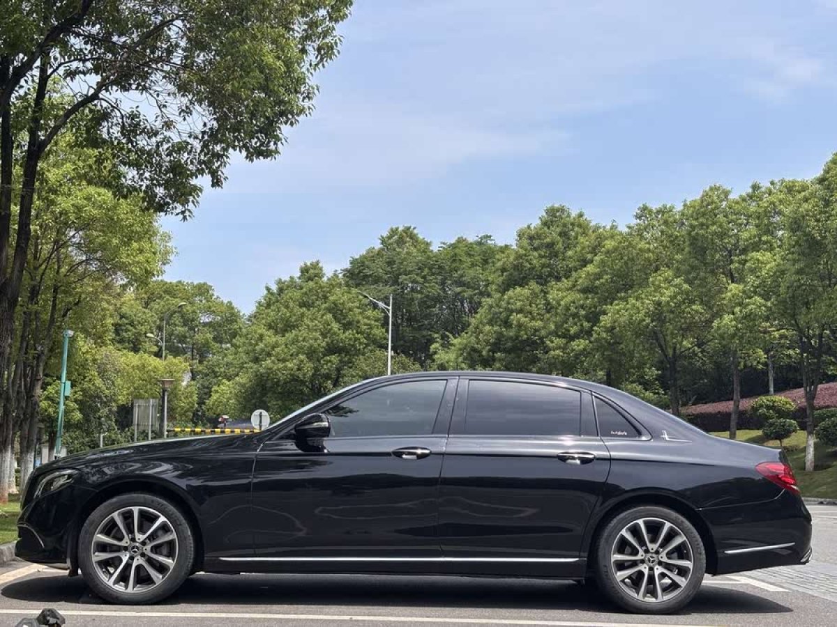 奔馳 奔馳E級  2020款 改款 E 260 L圖片