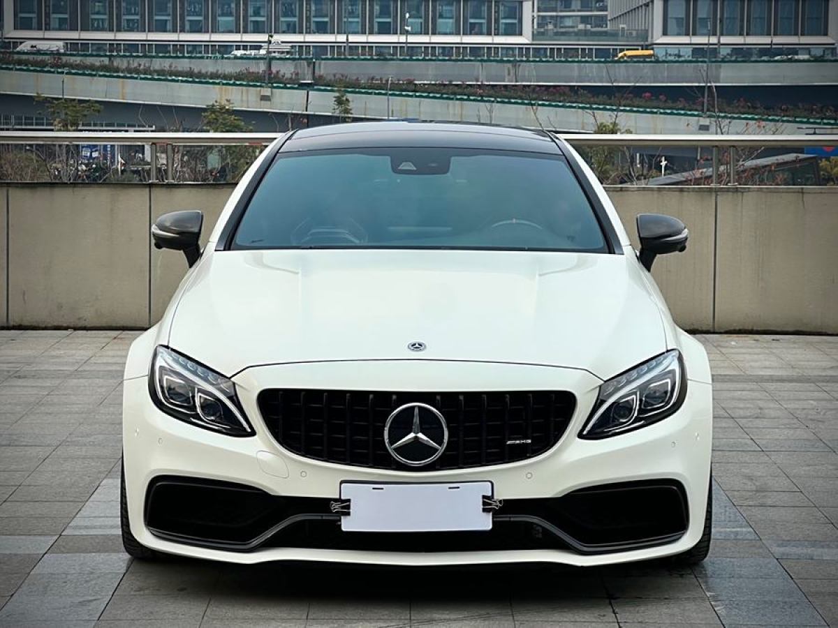 奔馳 奔馳C級(jí)AMG  2015款 AMG C 63 S圖片