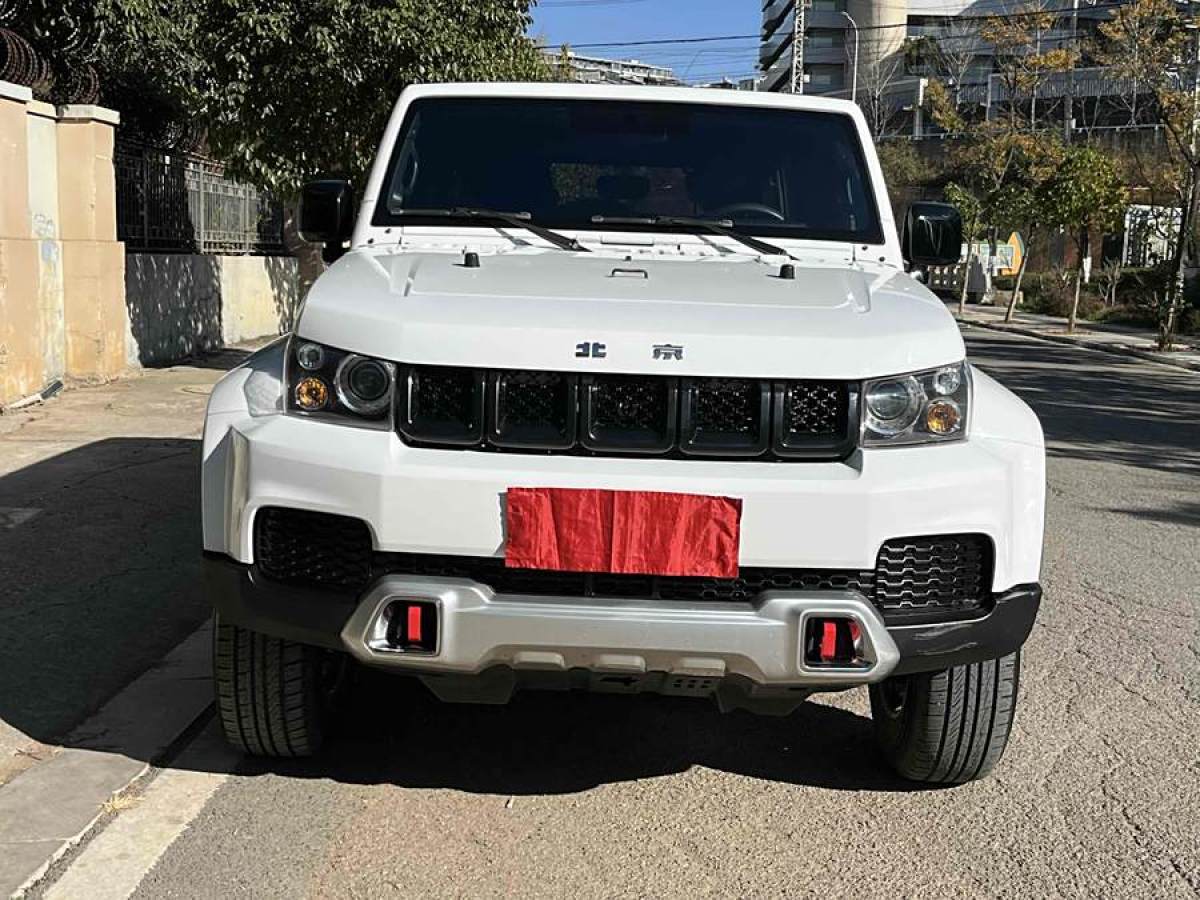 北京 BJ40  2022款 2.0T 自動四驅(qū)公務(wù)版圖片