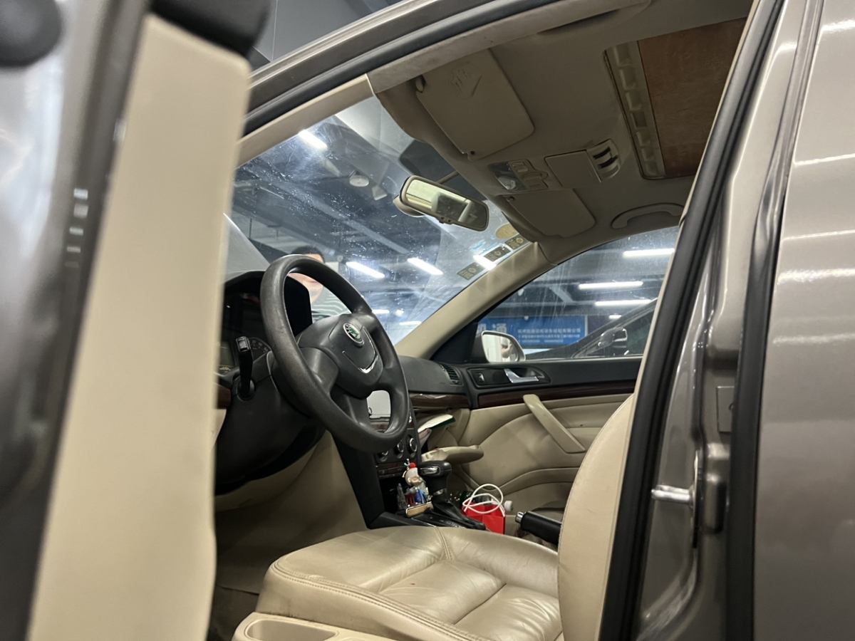 斯柯達 明銳  2012款 1.4TSI DSG逸俊版圖片