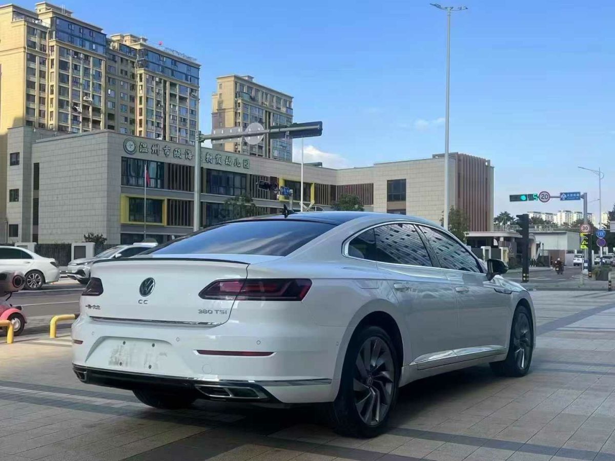 大眾 一汽-大眾CC  2023款 330TSI 炫目版圖片