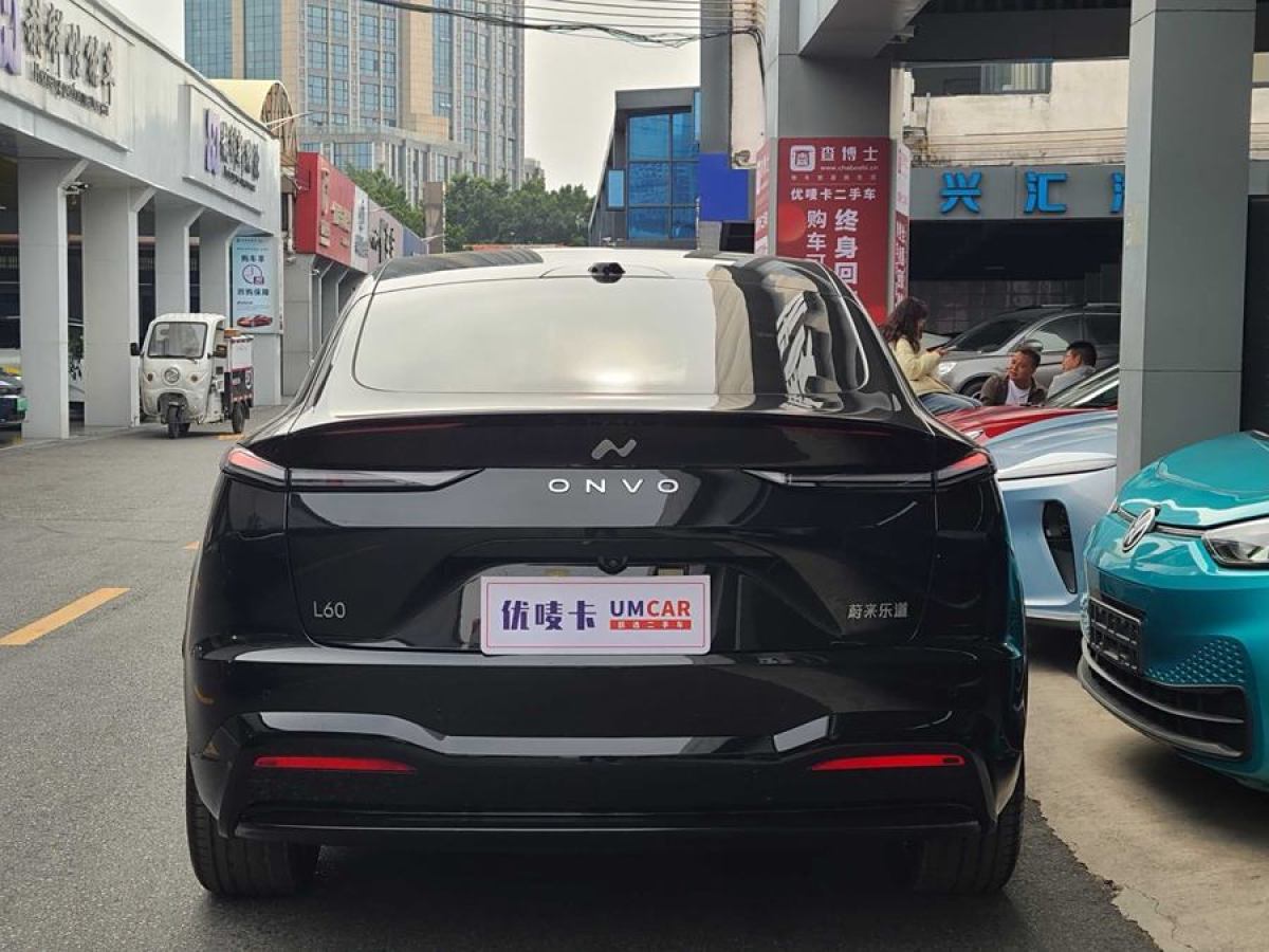 蔚來(lái) 樂(lè)道L60  2024款 60kwh 后驅(qū)版圖片