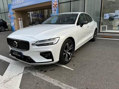 2023年10月 沃爾沃 S60L B5 智雅運(yùn)動版圖片