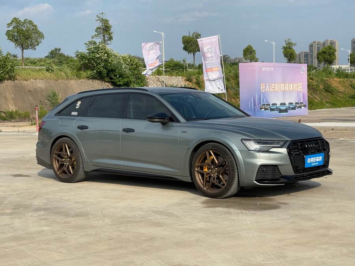 奧迪 奧迪A6  2020款 Allroad 探索家 55 TFSI 尊享越野型圖片