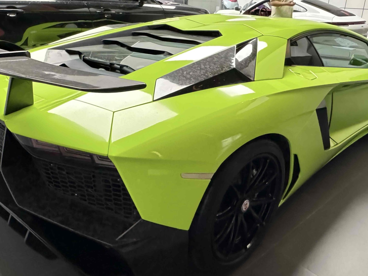 蘭博基尼 Aventador  2011款 LP 700-4圖片