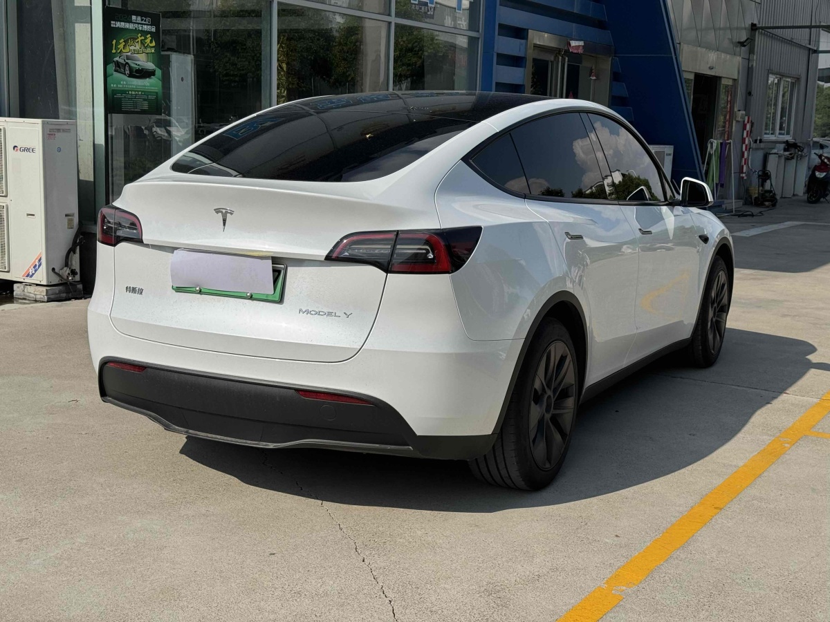 特斯拉 Model 3  2023款 煥新版 后輪驅動圖片