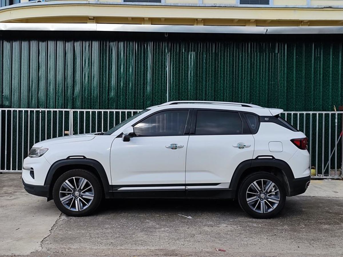 長(zhǎng)安 CS35 PLUS  2019款 1.6L 手動(dòng)暢聯(lián)版 國(guó)VI圖片