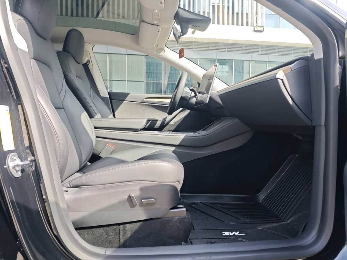 特斯拉 Model Y  2022款 改款 后輪驅動版圖片