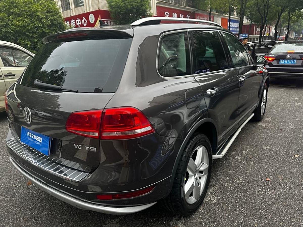 2011年5月大眾 途銳  2011款 3.0TSI Hybrid