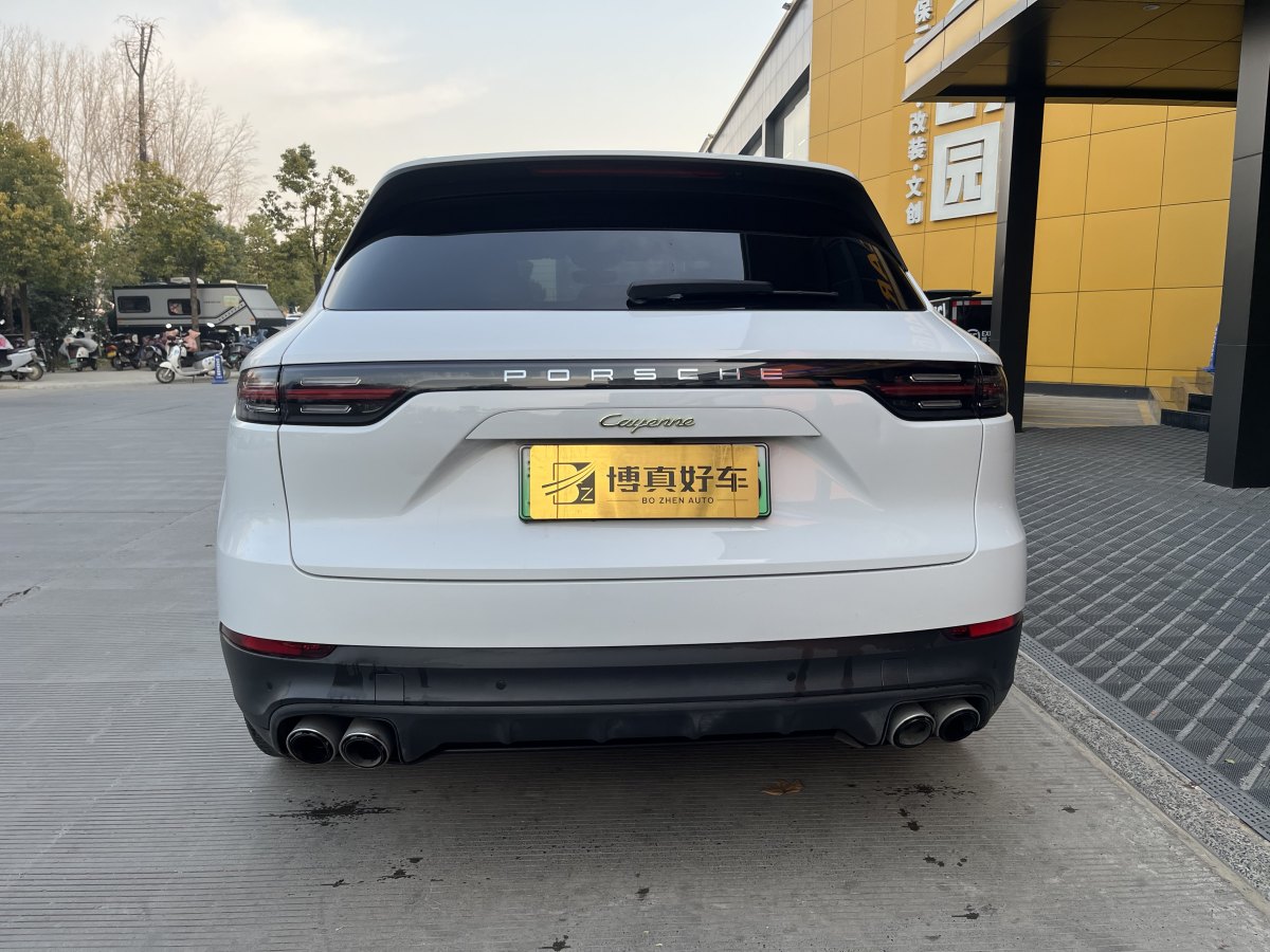 保時捷 Cayenne新能源  2022款 Cayenne E-Hybrid 2.0T 鉑金版圖片