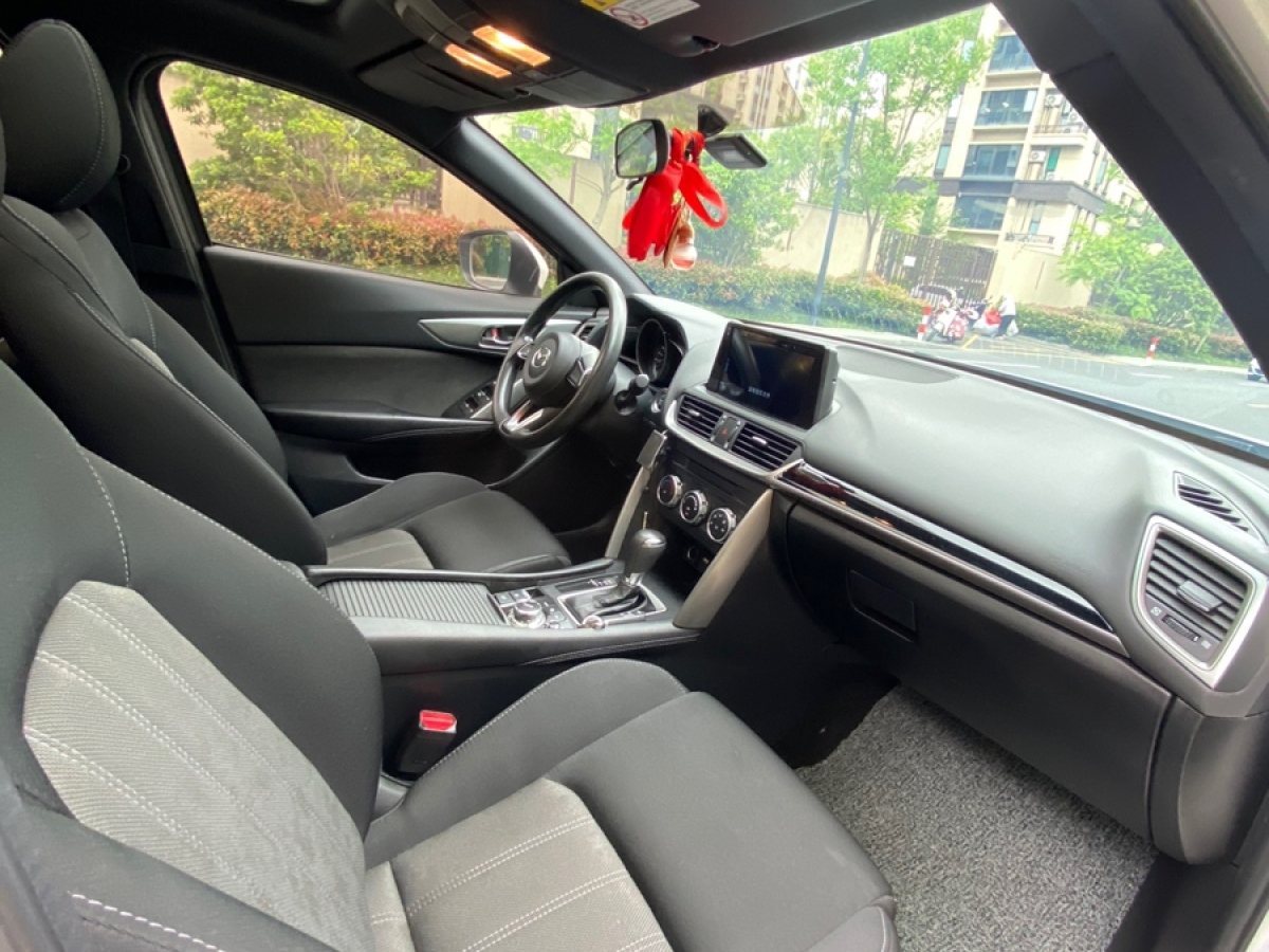 2019年9月马自达 CX-4  2019款 2.0L 自动两驱智领科技版