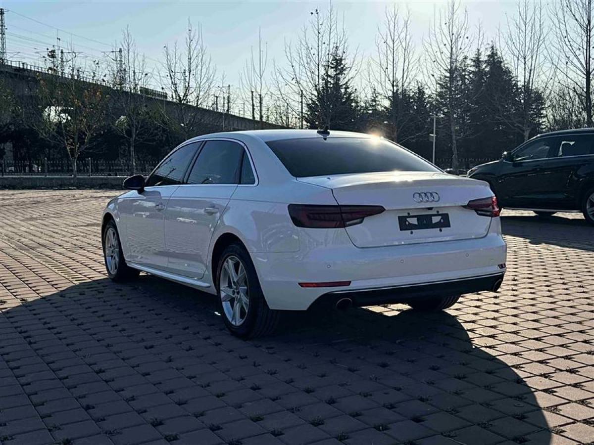 奧迪 奧迪A4L  2018款 30周年年型 40 TFSI 進(jìn)取型圖片