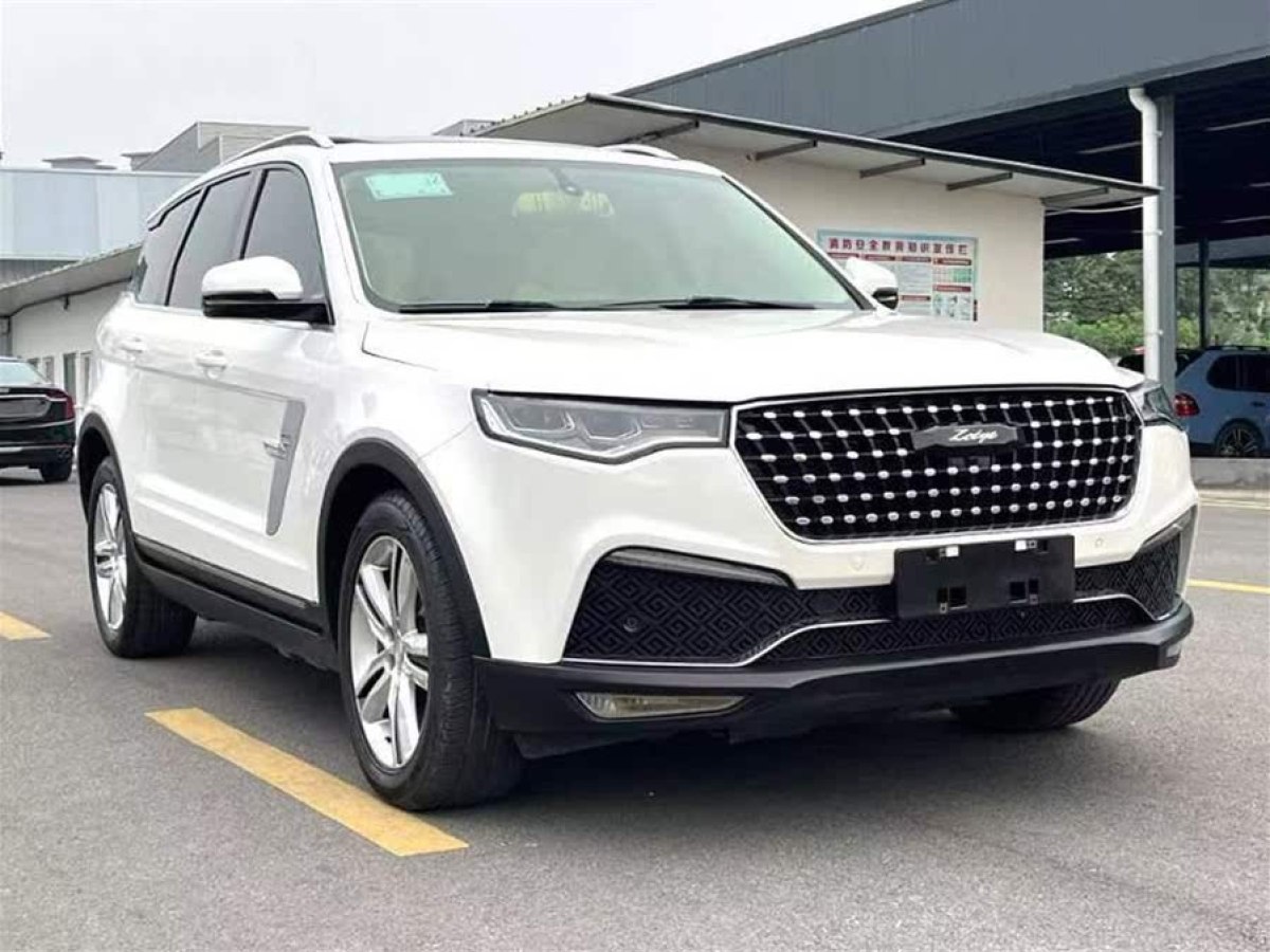 眾泰 T800  2018款 2.0T 自動(dòng)尊享智聯(lián)型 7座圖片