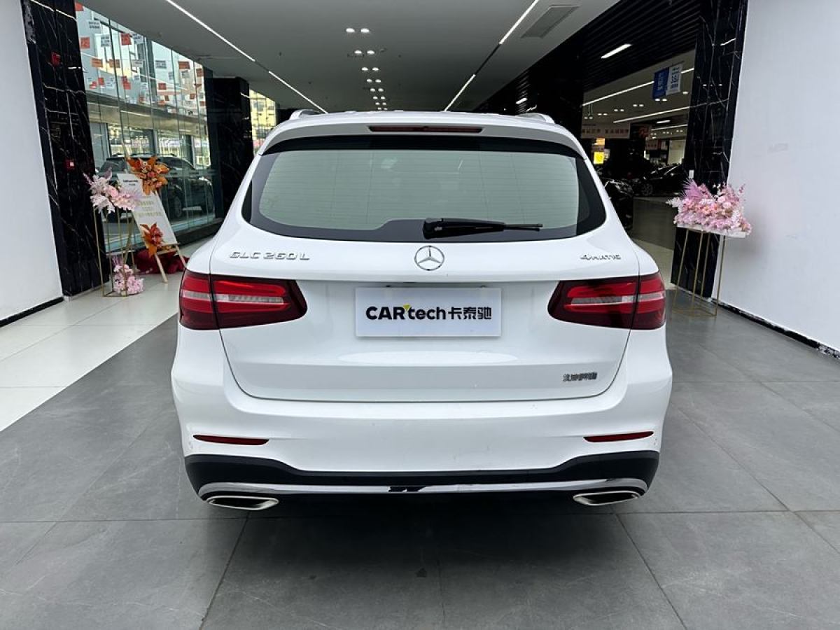 奔馳 奔馳GLC  2019款 GLC 260 4MATIC 動(dòng)感型圖片