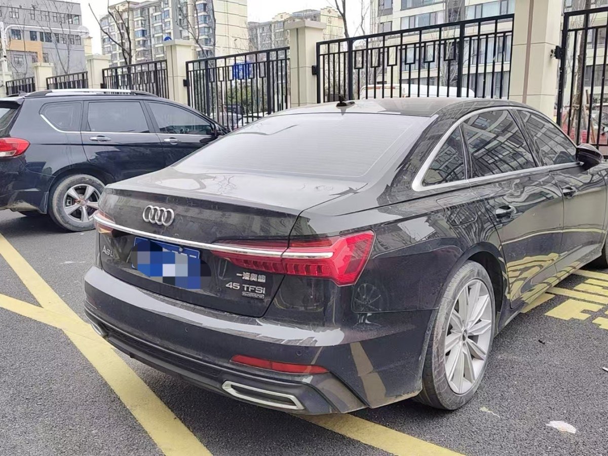 奧迪 奧迪A6L  2022款 45 TFSI 臻選動(dòng)感型圖片