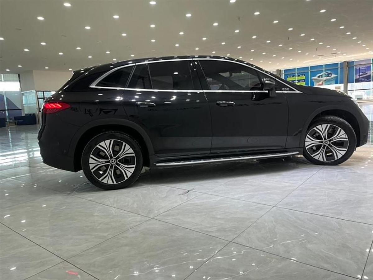 奔馳 奔馳EQE SUV  2024款 500 4MATIC 豪華版圖片