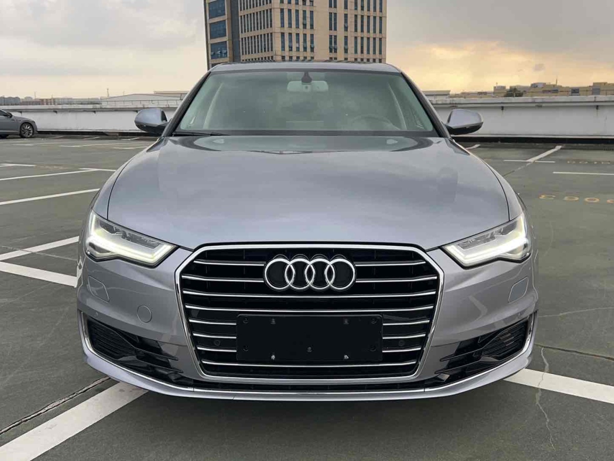 2017年12月奧迪 奧迪A6L  2018款 TFSI 進(jìn)取型