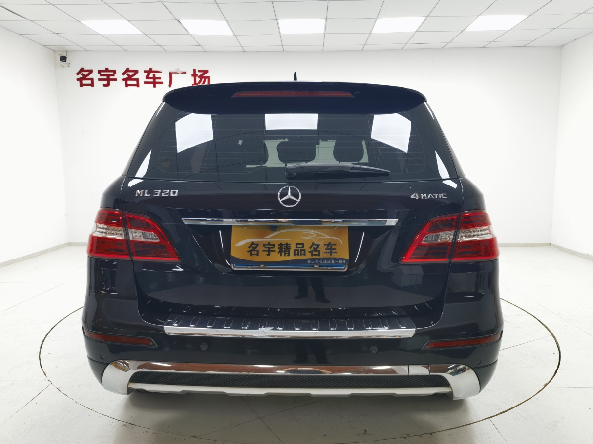 2014年7月奔馳 奔馳M級  2014款 ML 320 4MATIC