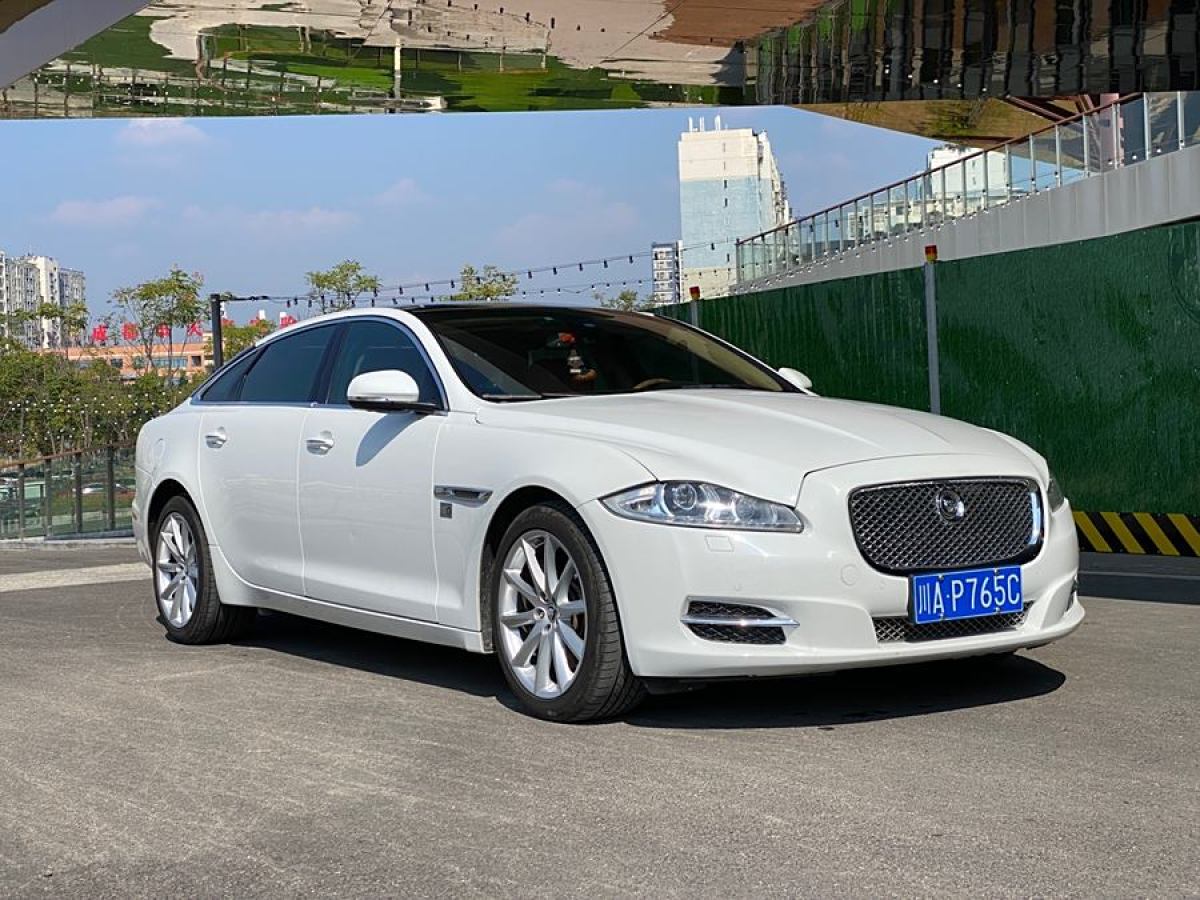 捷豹 XJ  2013款 XJL 3.0 SC 旗艦商務(wù)版圖片