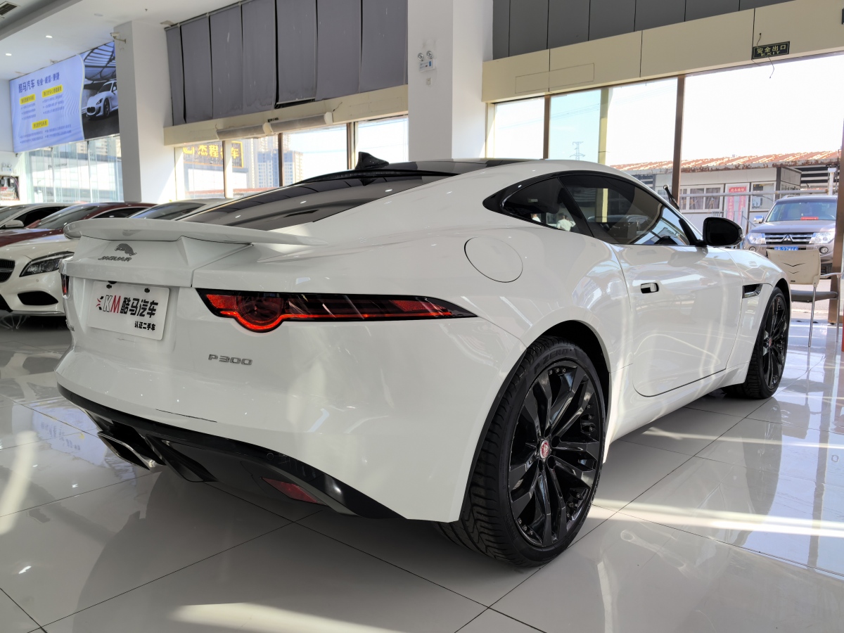 2018年11月捷豹 F-TYPE  2019款 2.0T 硬頂版