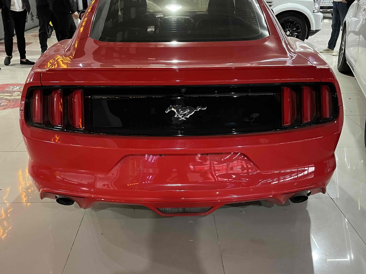 2017年4月福特 Mustang  2016款 2.3T 运动版