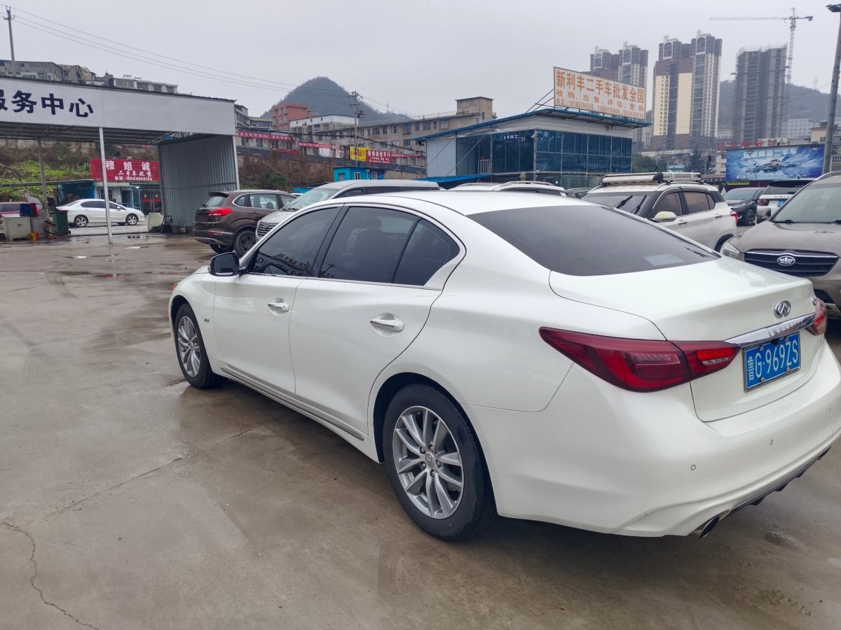 英菲尼迪 Q50L  2018款  2.0T 舒適版 國(guó)VI圖片