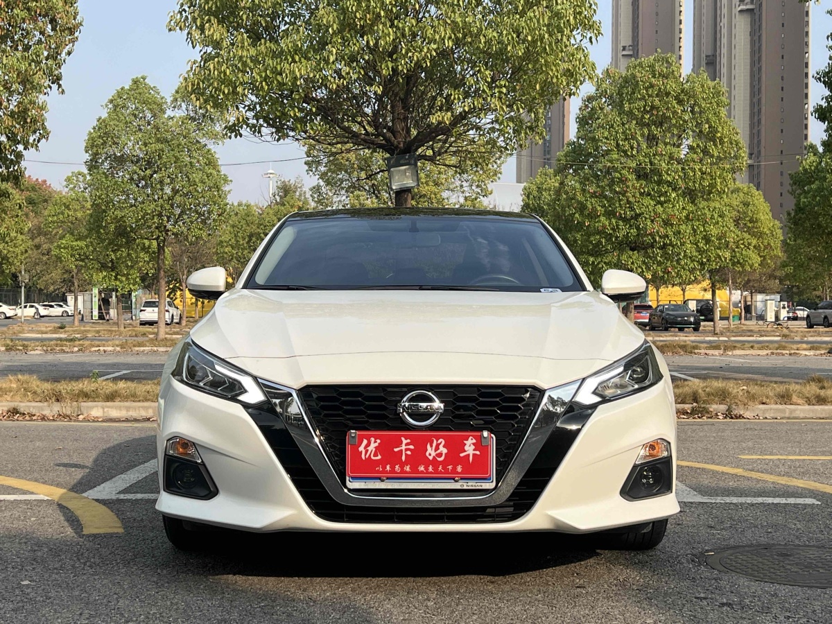 日產(chǎn) 天籟  2020款 改款 2.0L XL 舒適版圖片