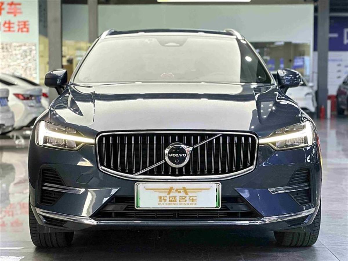 沃爾沃 XC60新能源  2025款 插電式混動 長續(xù)航四驅(qū)智雅豪華版圖片