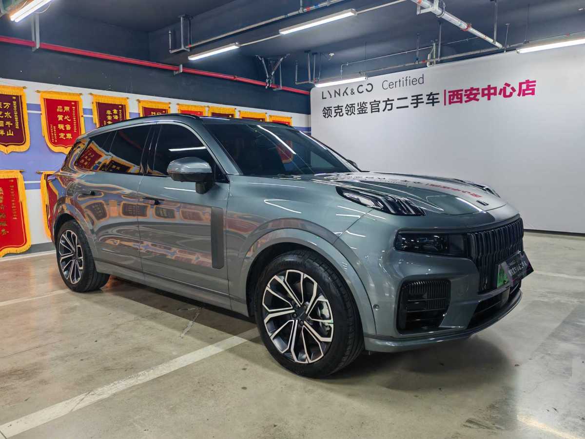 領(lǐng)克 領(lǐng)克09新能源  2021款 2.0T PHEV Halo 六座圖片