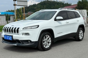 自由光 Jeep 2.0L 优越版